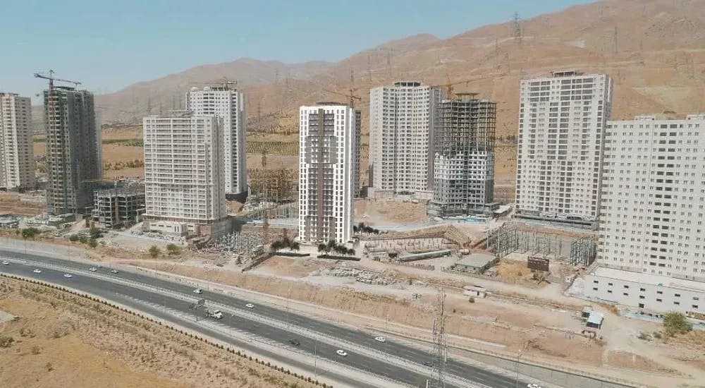  عکس از پروژه برج وزراء چیتگر: فرصتی منحصر به فرد برای سکونت و سرمایه گذاری در منطقه 22 تهران